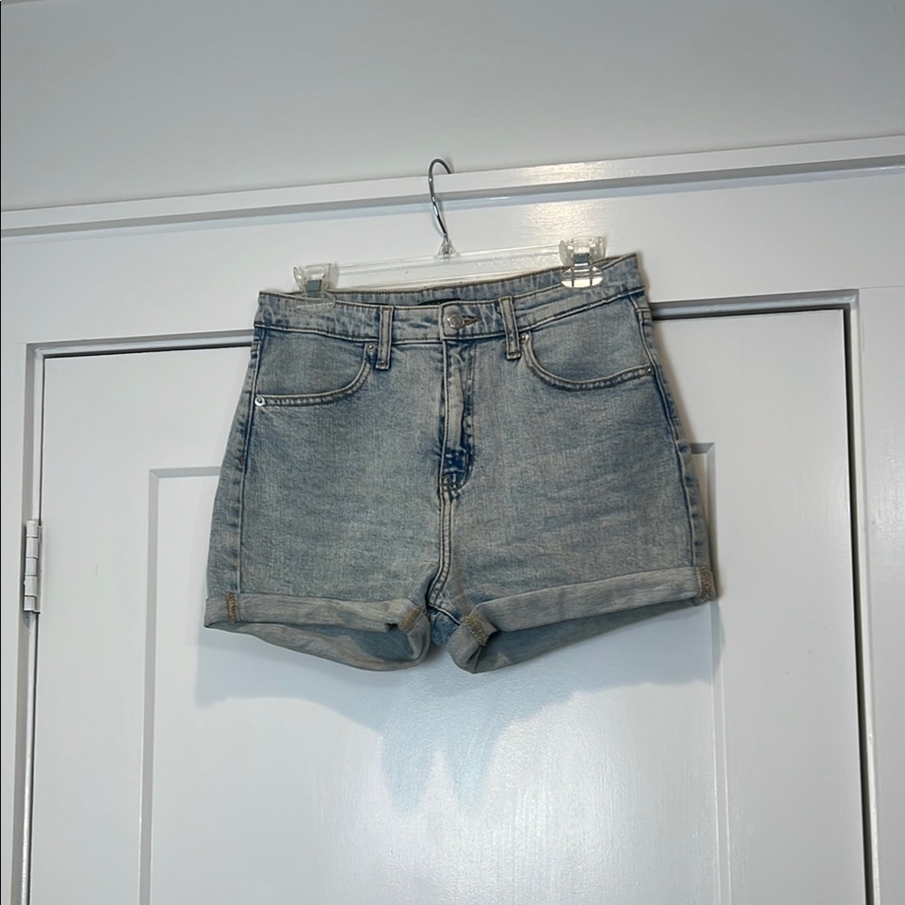 Wild Fable Blue Jean Shorts High-Waisted Cuffed size 6/28R.